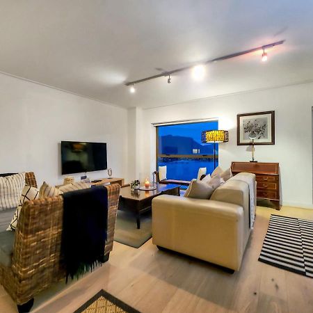 Cozy And Stylish With Exceptional Views! Leilighet Cape Town Eksteriør bilde