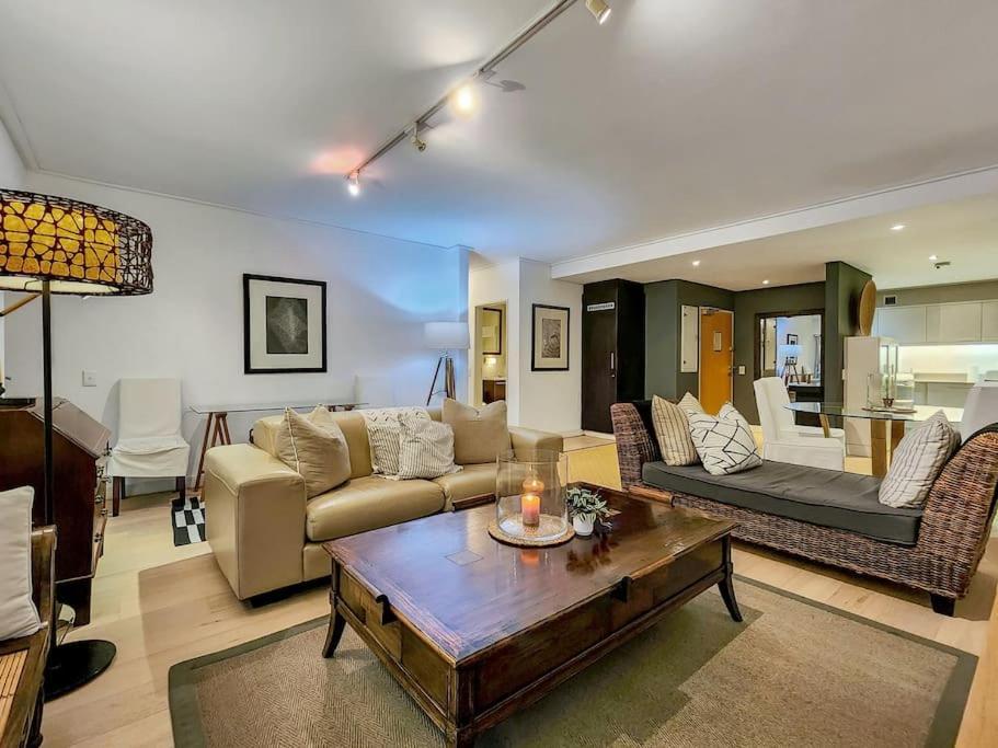 Cozy And Stylish With Exceptional Views! Leilighet Cape Town Eksteriør bilde