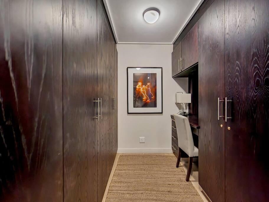 Cozy And Stylish With Exceptional Views! Leilighet Cape Town Eksteriør bilde