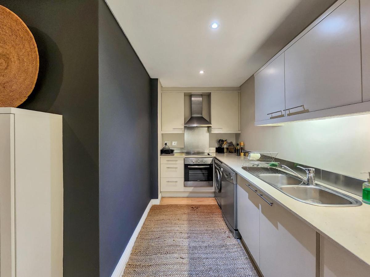 Cozy And Stylish With Exceptional Views! Leilighet Cape Town Eksteriør bilde